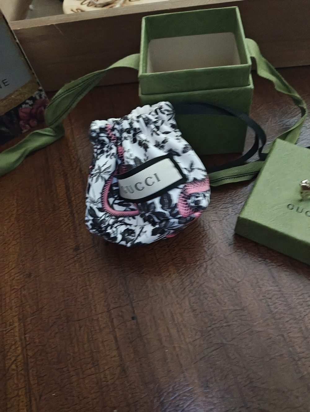 Gucci Silver Butterfly Stud Earrings with Floral Pouch And Box - Picture 3 of 5